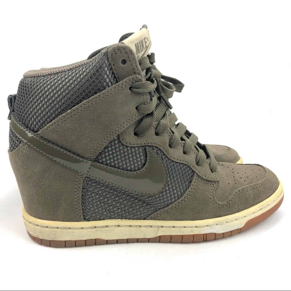 Nike Dunk Sky Hi Essential Sneakers 6
